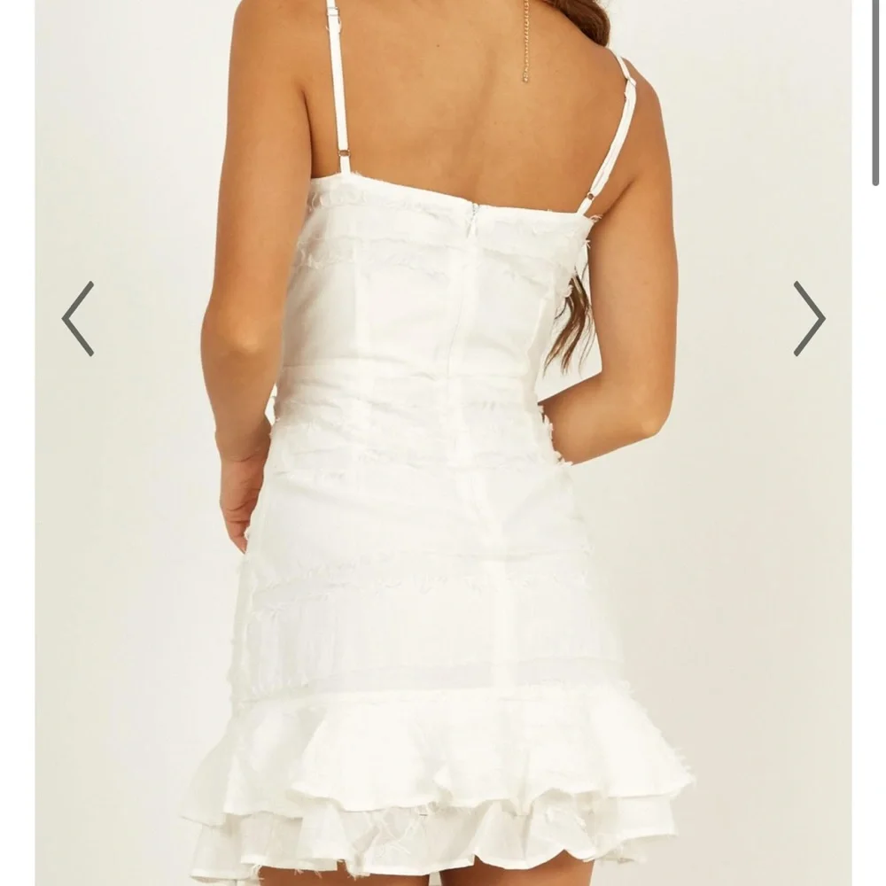 White Dress - Picture 4 of 7